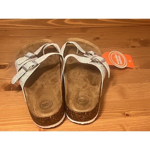 Wonder Nation Girls Silver Iridescent Footbed Thong Sandal 6 - Picture 10 of 12
